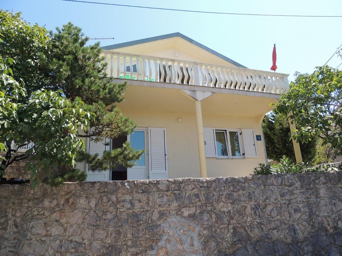 Apartman Tea Karlobag Exteriér fotografie