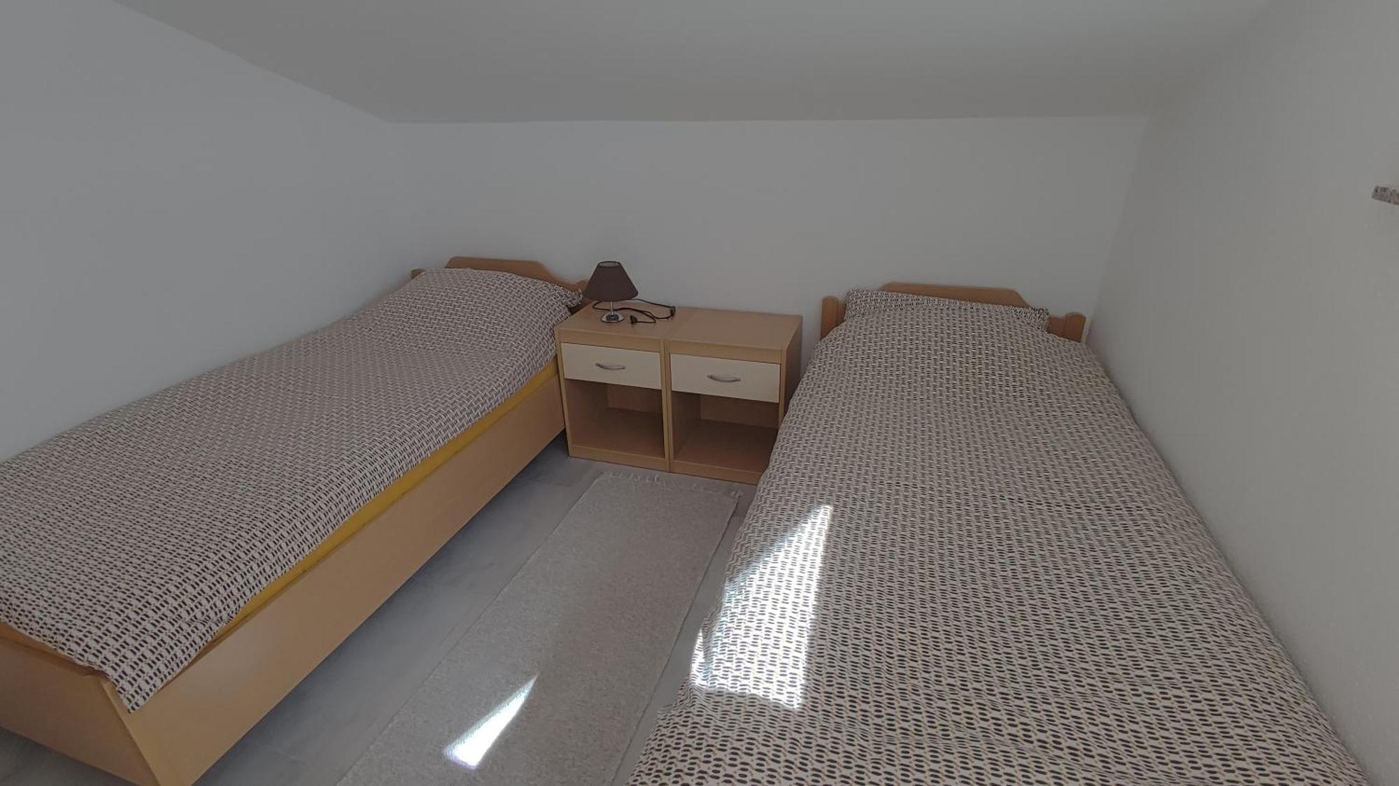 Apartman Tea Karlobag Exteriér fotografie